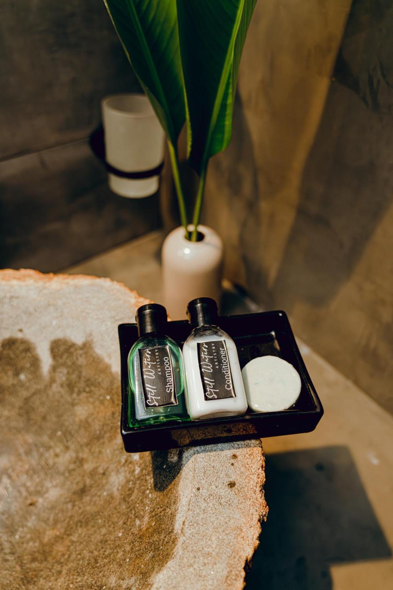 Still Waters Artistry Νεγκόμπο Εξωτερικό φωτογραφία